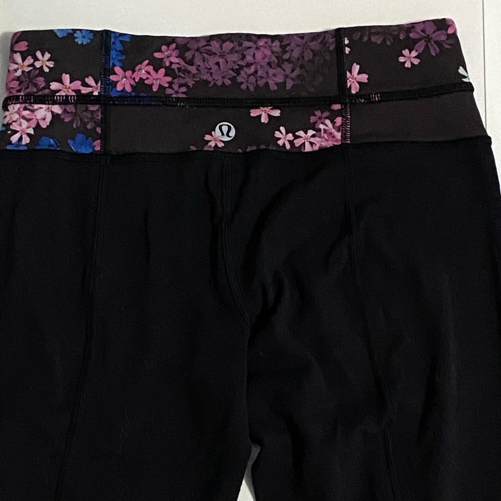 Lululemon leggings size 2